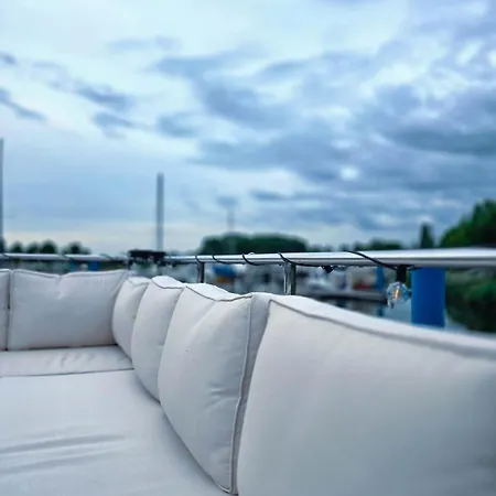Botel « houseboat » Clim•balneo•rooftop•valence Rhone